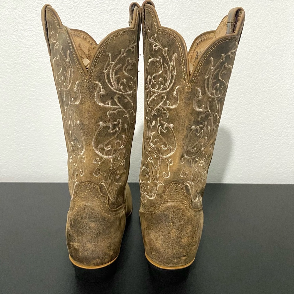 Twisted X Tan Heeled Boots - Picture 8 of 15